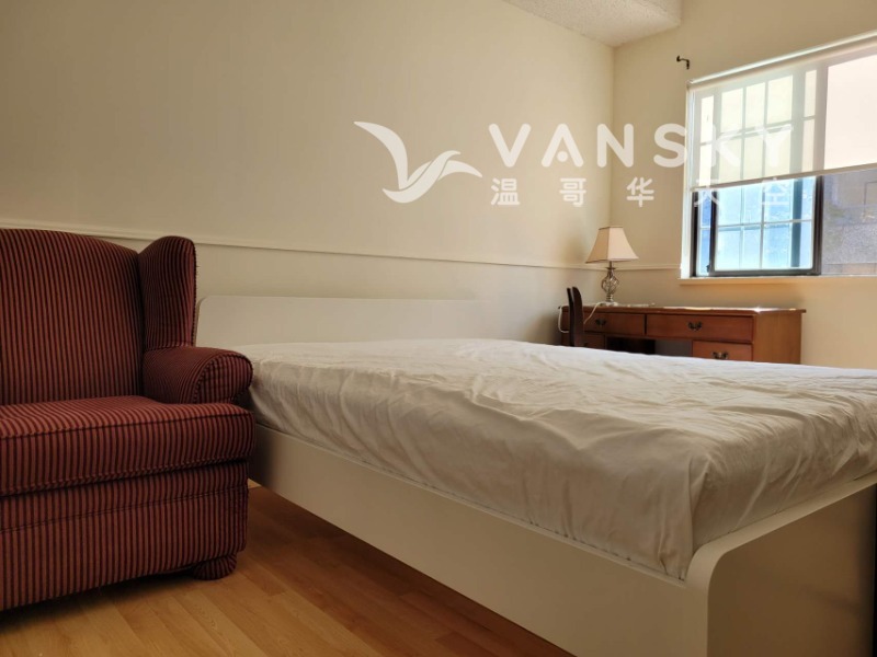 251101145852_Room 1-1.jpg